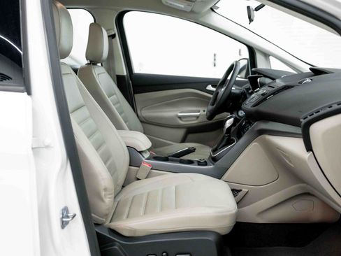 Used 2018 Ford C-MAX SE w/ Equipment Group 202A image 49