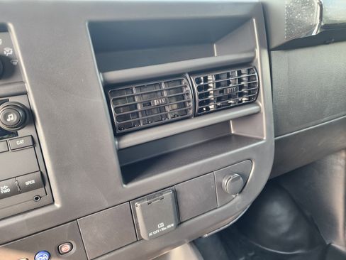 New 2025 Chevrolet Express 2500 w/ Driver Convenience Package image 37