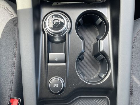 New 2025 Ford Explorer Active image 32