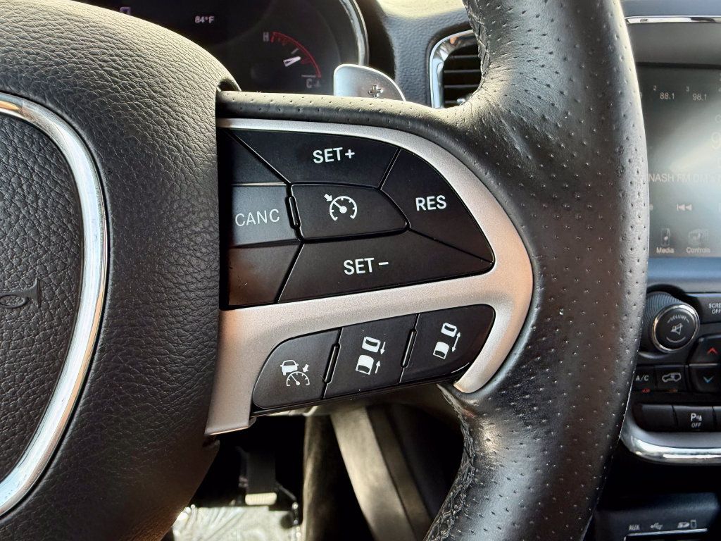 Used 2014 Dodge Durango R/T w/ Technology Group AWD/4WD image 28
