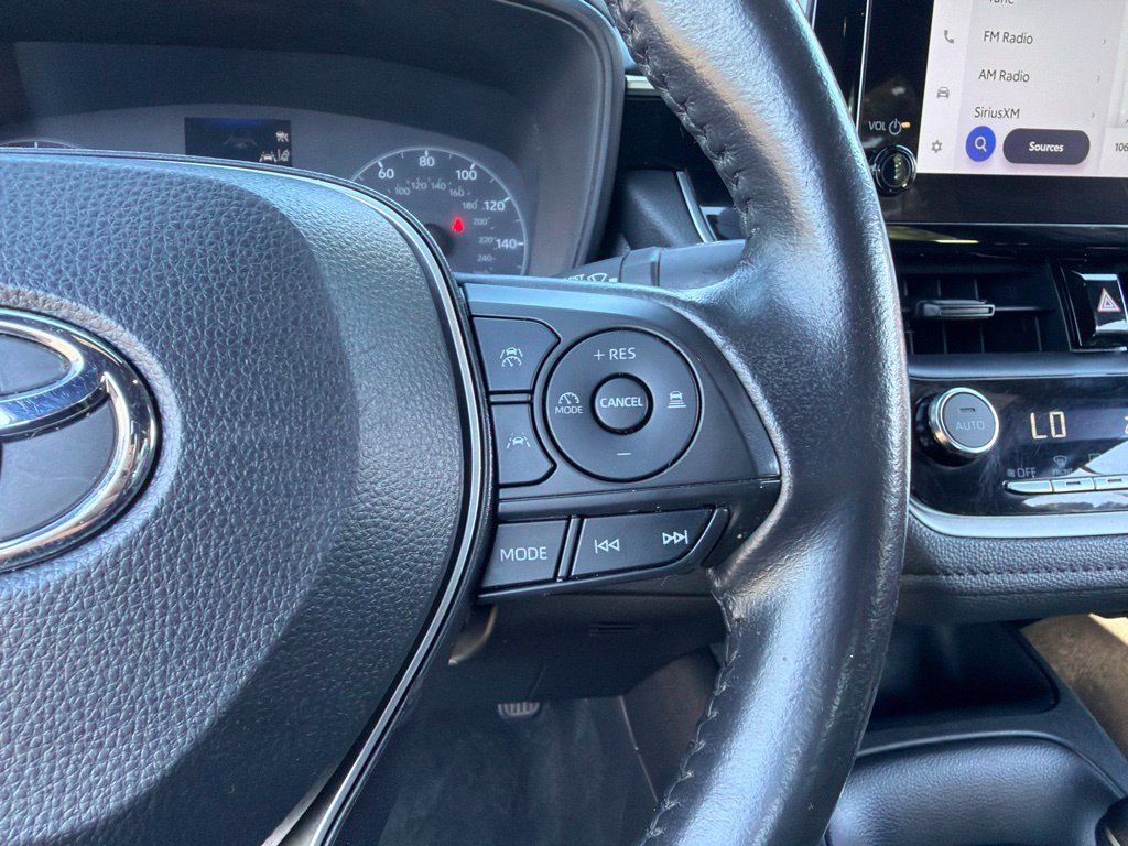 Used 2023 Toyota Corolla SE FWD image 16