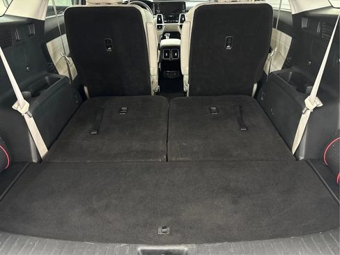 Used 2022 Kia Sorento SX FWD image 16