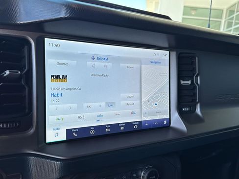 Used 2023 Ford Bronco Outer Banks image 21