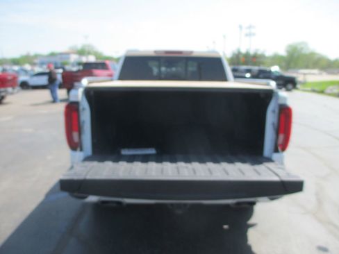 Used 2021 GMC Sierra 1500 Denali w/ Driver Alert Package II image 10