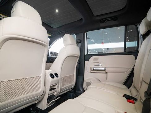 New 2026 Mercedes-Benz GLB 250 GLB 250 image 12