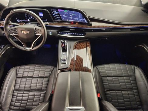 Used 2022 Cadillac Escalade Sport Platinum image 4