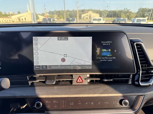 Used 2025 Kia Sportage X-Line image 21