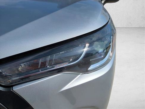 Used 2022 Toyota Corolla Cross L FWD image 9
