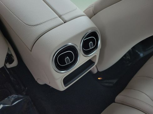 New 2026 Mercedes-Benz CLE 450 4MATIC Coupe image 12