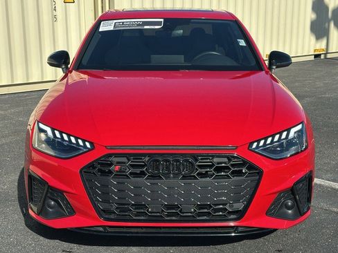 Used 2022 Audi S4 Premium Plus w/ Premium Plus Package image 2