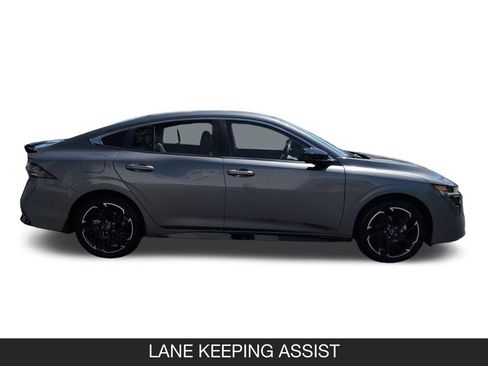 Certified 2026 Nissan Sentra SR w/ SR Premium Package FWD image 6