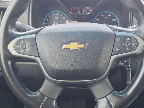Used 2017 Chevrolet Colorado LT w/ Luxury Package, Chrome RWD image 18