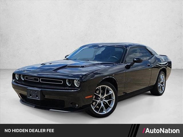 Used 2021 Dodge Challenger SXT w/ Plus Package RWD image 1