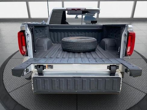 Used 2020 GMC Sierra 1500 SLT w/ SLT Premium Plus Package image 25