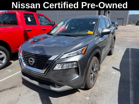 Certified 2023 Nissan Rogue SV FWD image 3