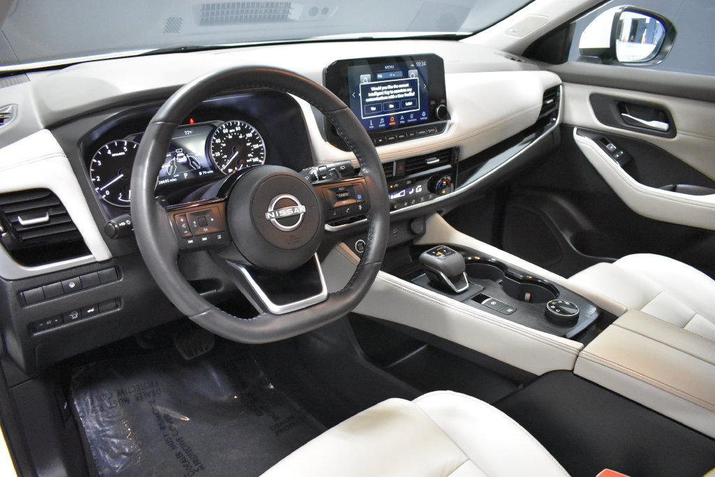 Certified 2023 Nissan Rogue SL w/ SL Premium Package AWD/4WD image 4