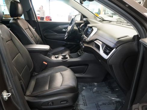 Used 2019 GMC Terrain SLT w/ Preferred Package AWD/4WD image 37