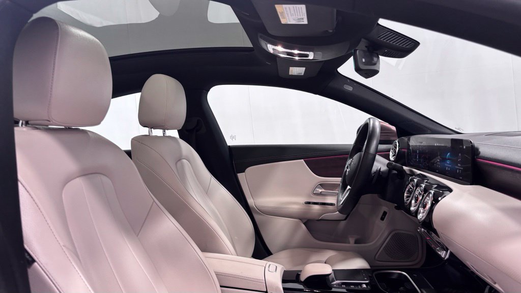 Certified 2023 Mercedes-Benz CLA 250 4MATIC image 19