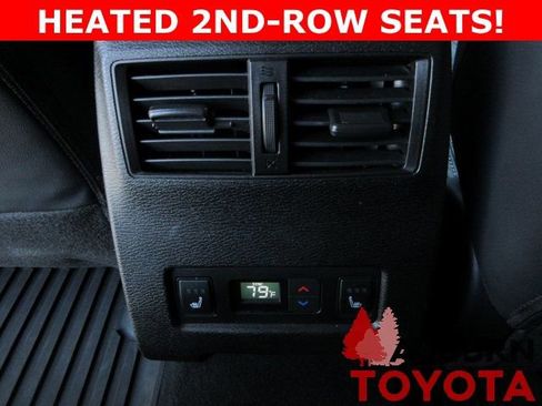 Used 2023 Mitsubishi Outlander SEL image 24