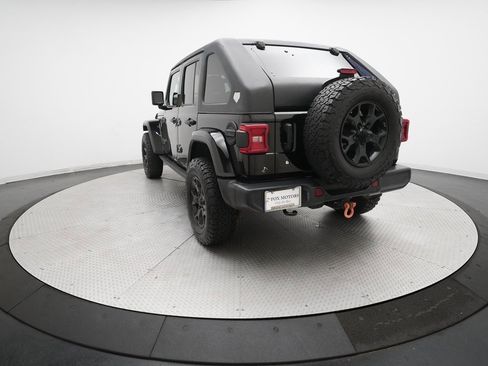 Used 2019 Jeep Wrangler Unlimited Sahara w/ Quick Order Package 24M Moab image 33