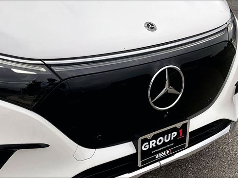 Used 2023 Mercedes-Benz EQS 450+ SUV image 29