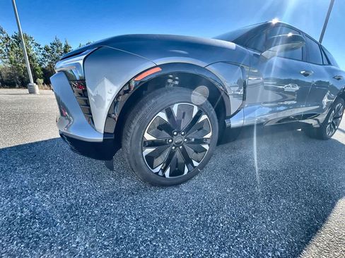 New 2026 Chevrolet Blazer EV RS image 33