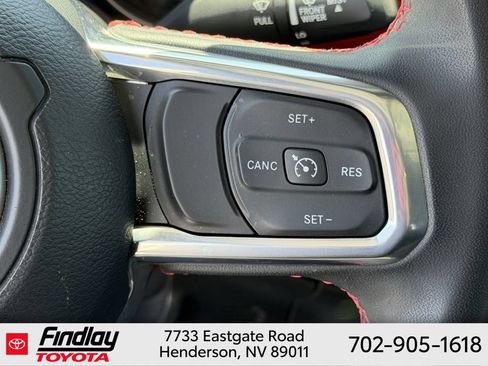 Used 2023 Jeep Gladiator Rubicon AWD/4WD image 26