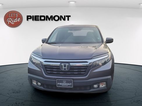 Used 2020 Honda Ridgeline RTL image 2