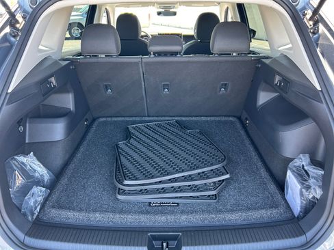 Used 2026 Volkswagen Tiguan S FWD image 31