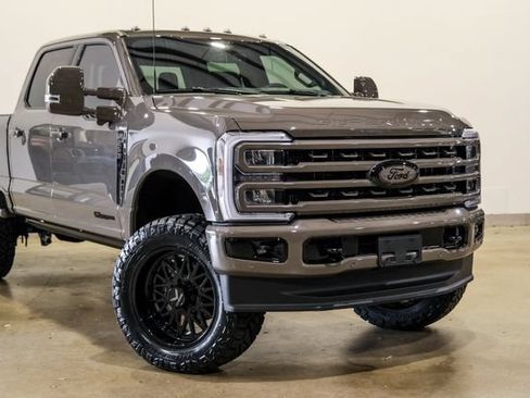 Used 2026 Ford F250 King Ranch w/ Chrome Package AWD/4WD image 29