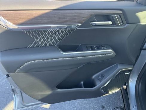 New 2026 GMC Acadia Denali image 13