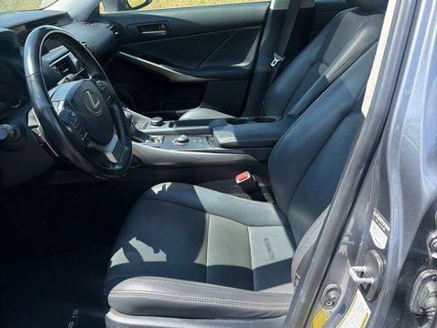 Used 2020 Lexus IS 300 w/ Accessory Package RWD image 10
