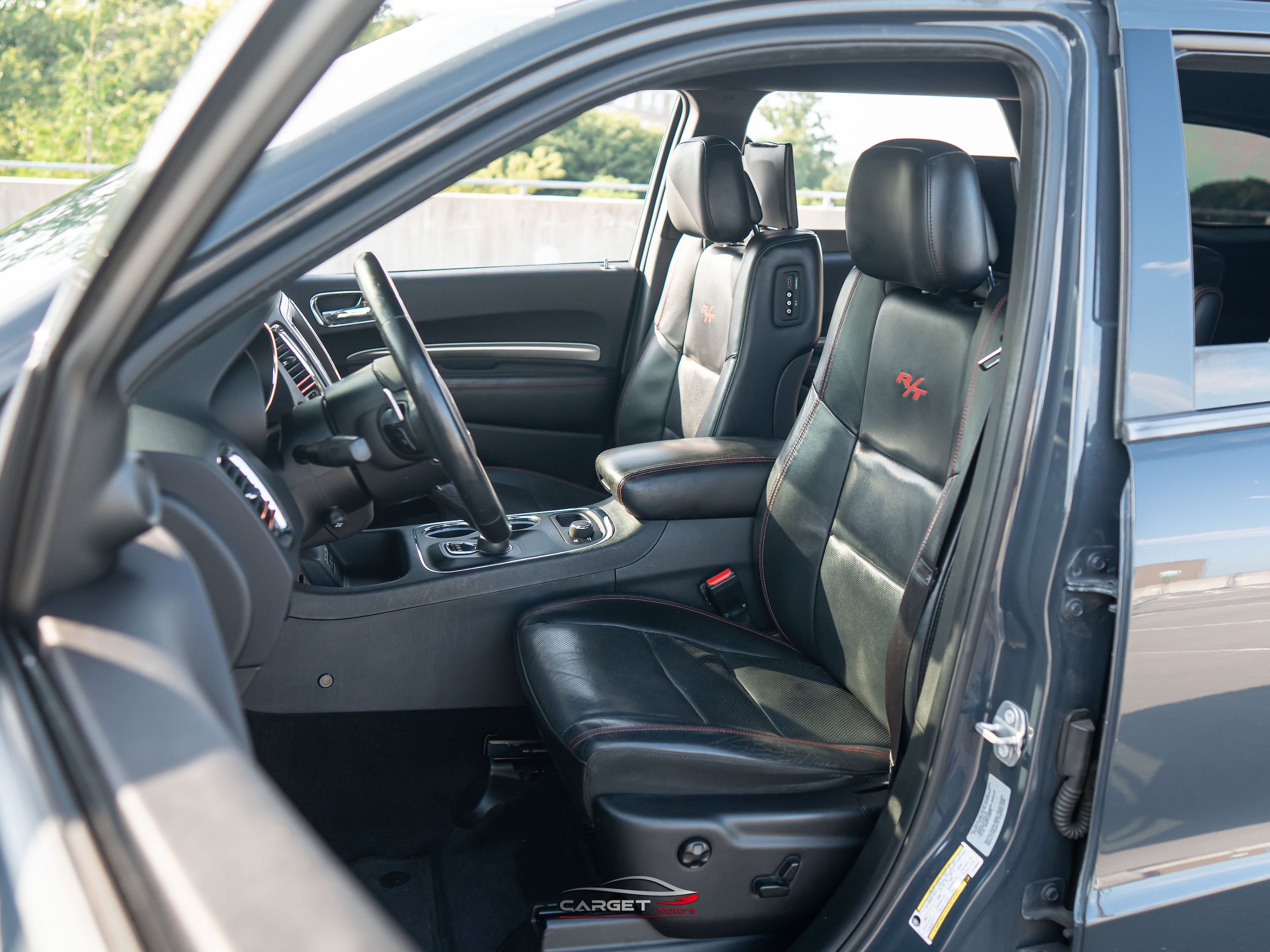 Used 2017 Dodge Durango R/T w/ Blacktop Package AWD/4WD image 16