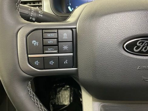 New 2025 Ford F150 Lariat w/ Equipment Group 501A Mid image 24