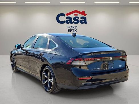 Used 2023 Honda Accord Sport image 4
