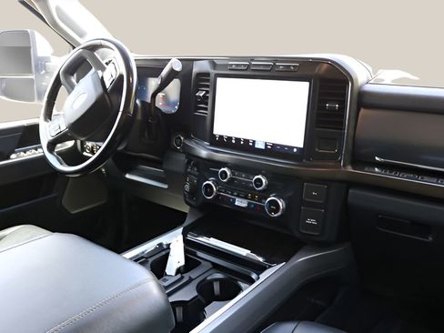 Used 2023 Ford F350 Lariat AWD/4WD image 19