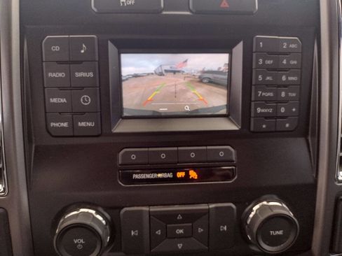 Used 2015 Ford F150 XLT w/ Equipment Group 301A Mid image 12