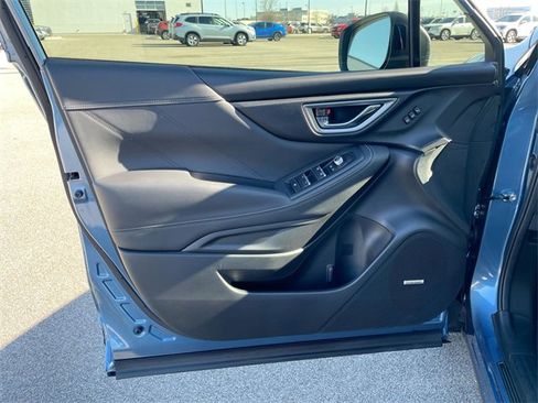 Used 2021 Subaru Forester Touring image 10