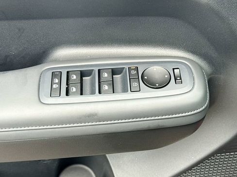 Used 2026 Hyundai Santa Fe SEL FWD image 17