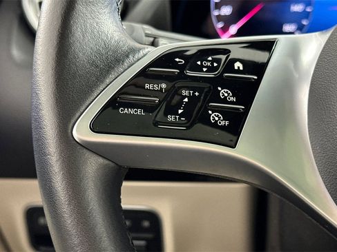 Certified 2025 Mercedes-Benz GLA 250 4MATIC image 27