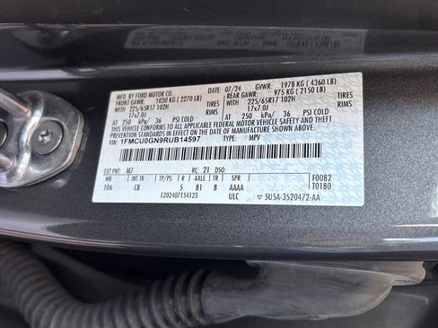 Used 2024 Ford Escape Active w/ Tech Pack #1 FWD image 30