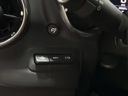 Used 2022 Chevrolet Camaro LT RWD image 31