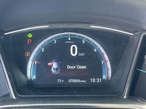 Used 2020 Honda Civic EX image 13