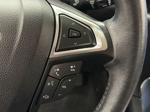 Used 2022 Ford Edge Titanium AWD/4WD image 15
