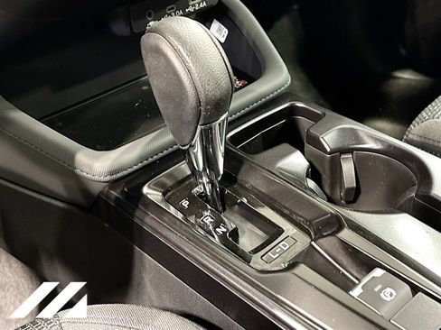 New 2026 Subaru Forester Premium AWD/4WD image 17