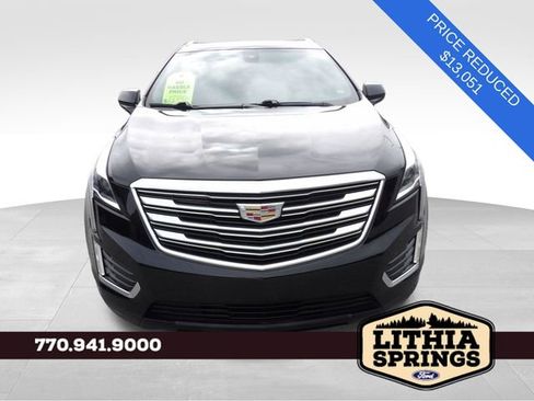 Used 2019 Cadillac XT5 Premium Luxury FWD image 2