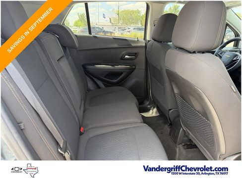 Used 2021 Chevrolet Trax LS w/ Tint and Cruise Package AWD/4WD image 26