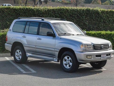 Used 2000 Toyota Land Cruiser AWD/4WD image 3