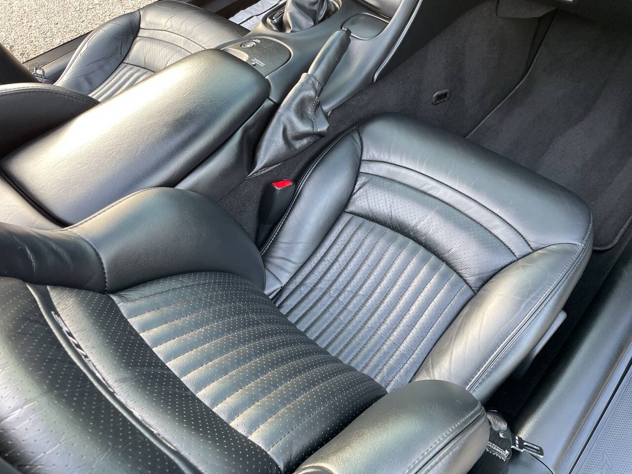 Used 2003 Chevrolet Corvette Convertible w/ Preferred Equipment Group1 RWD image 14