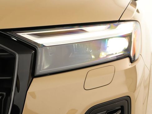 Certified 2025 Audi Q7 2.0T Premium Plus w/ Premium Plus Package AWD/4WD image 40